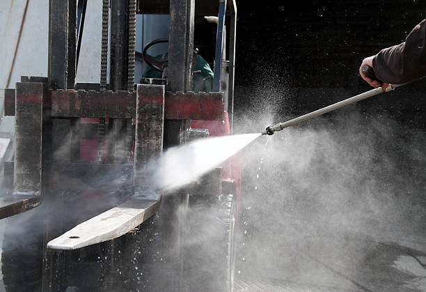 Best Driveway Pressure Washing  in Glendora, NJ